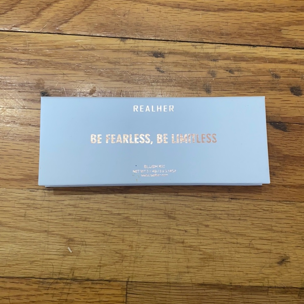 Real Her Blush Kit